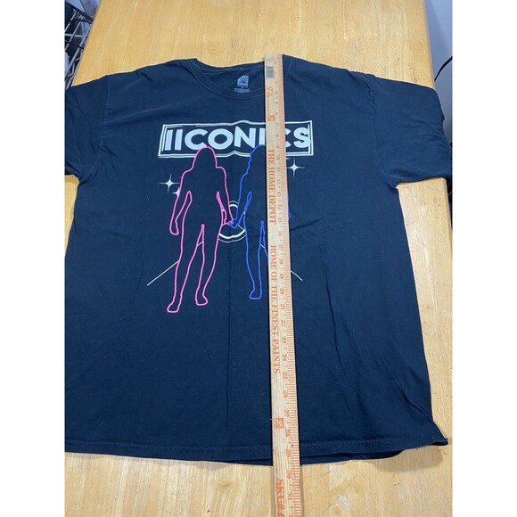 WWE THE IICONICS Shirt BILLIE KAY & PEYTON ROYCE BFFS Mens Size XL 22.5pit2pit - Picture 6 of 6